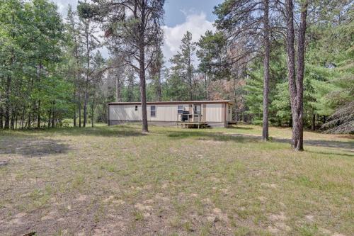 New Lisbon Casa | New Lisbon Family Gem about 3 Mi to Castle Rock Lake