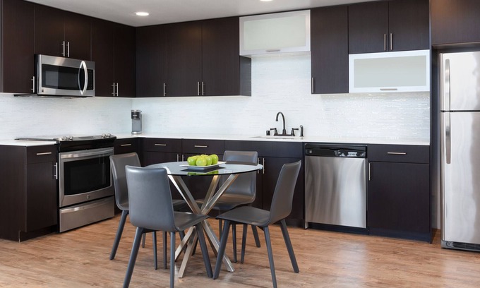 Walnut Creek Apartamento | *New Listing* 1BD/1BA | 24/7 Service | Outdoor Resort & Business Amenities