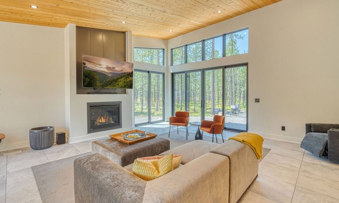 West Glacier Casa | Reset and Rejuvenate