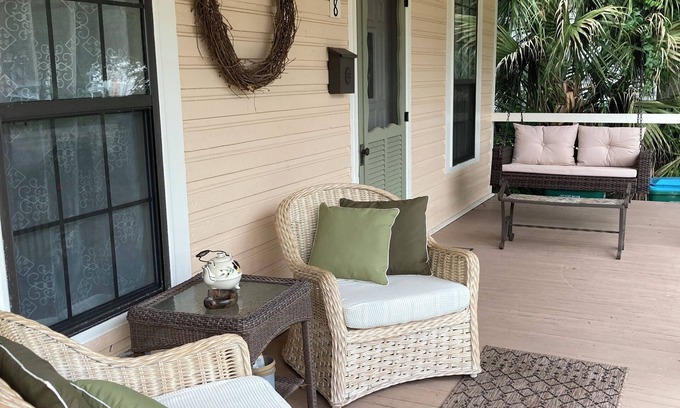 Gulfport Cabaña | NEW LISTING! Charming, newly renovated beach cottage gem. Snowbird discount!