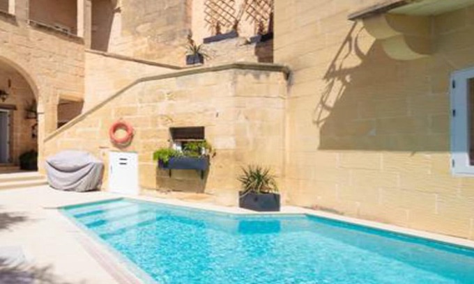 Xewkija Otro | Nuevo anuncio Acogedora casa de campo totalmente renovada en Gozo