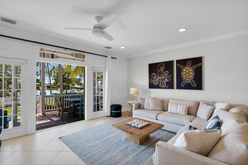 Indigo Reef Marina Homes Casa | NEW LISTING! Waterfront Villa 35 with boat slip townhouse