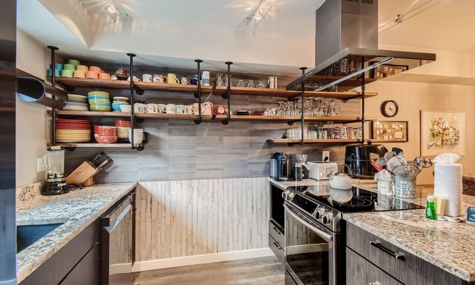Four O'Clock Casa | New Listing! Winterpoint 44 2 Bedroom Condo by RedAwning