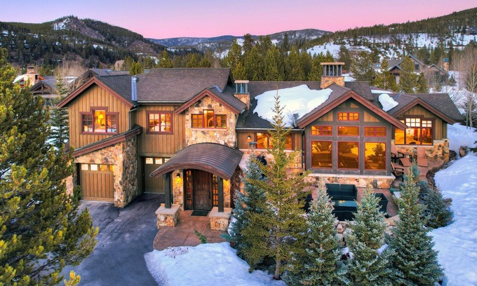 The Highlands Cabina | New! Long Ridge Lodge, Heavenly Views and Private Spa, Quiet Neighborhood.