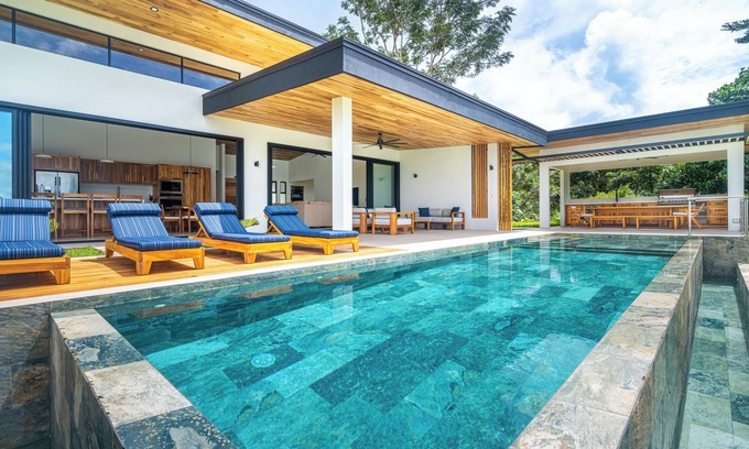 Tres Ríos Casa | NEW! Luxury-4 Suites-Private pool-Ocean views-