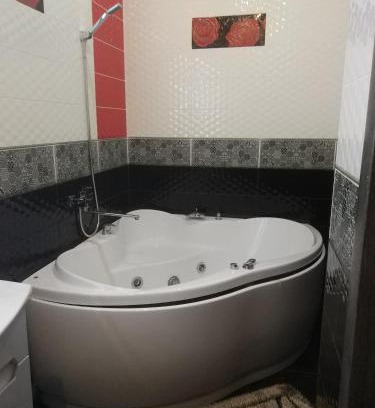 Zaporozhye Apartamento | New LUXURY apartment 2021 with jacuzzi on Stalevarov 17