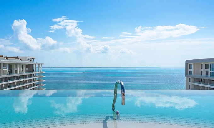 Punta Sam Complejo | ** NEW ** Luxury Studio in Desirable Garza Blanca Resort
