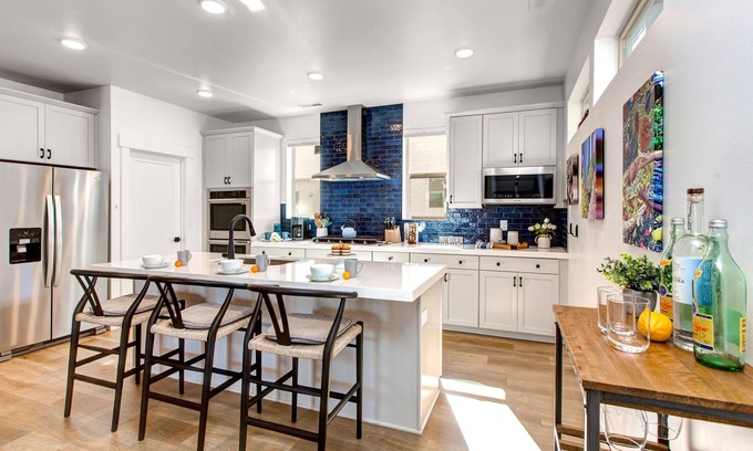 Park City Casa | New Luxury Townhome with 3 Master Bedrooms! Park City Silver Creek 6574