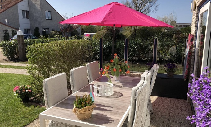 Julianadorp aan zee Casa | NUEVA villa de lujo junto al mar con sauna, hidromasaje, parasol, completamente renovado