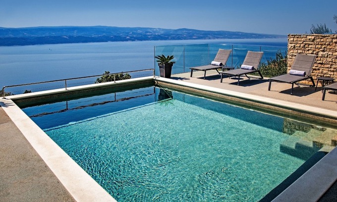 Celina Villa | New Luxury Villa Dispet with sea views, pool, hot tub, cinema and gaming room