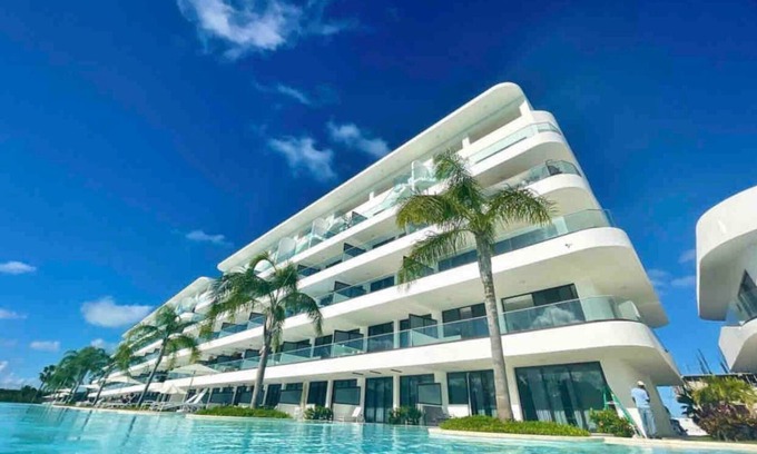 Bavaro Apartamento | New Magnificent condo, beach club & golf in Hard Rock Punta Cana Hotel area.