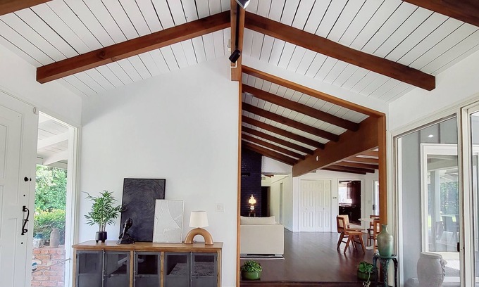 Fullerton Casa | NEW! Mid-century Secluded Country Living In Fullerton
