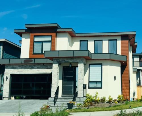 Surrey Apartamento | New & Modern 2 bedroom suite