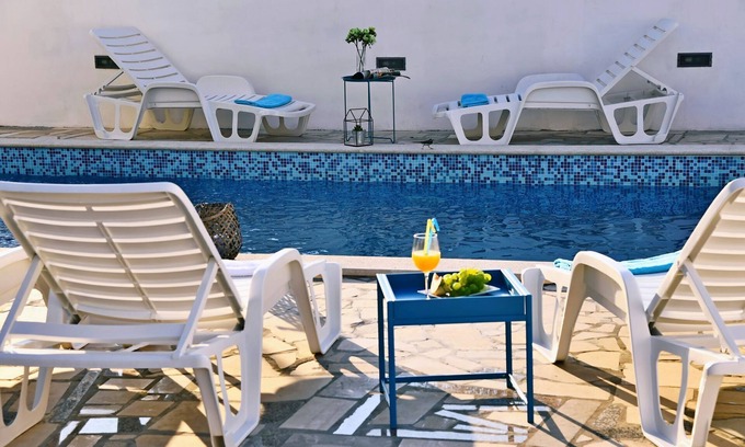 Bogovici Villa | Nueva villa moderna con piscina, a 900 metros de la playa con excelentes vistas al mar.