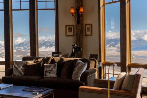 Emigrant Casa | New Moon Lodge