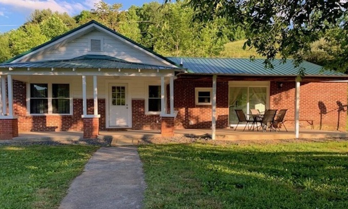 Hampton Otro | NEW - Mountain Home