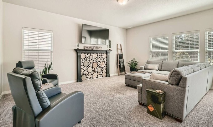 Woodmoor Casa | New Mountain Retreat Escape Minutes from Air Force