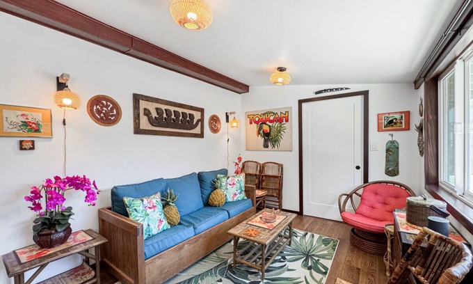 Murphys Casa | NEW Murphys Home wHot Tub, Fire Pit, EV & Walkable