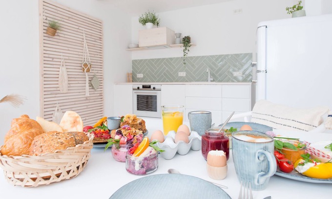 Danisch Nienhof Apartamento | NEW: Nordic Bo - waves, forest and wild coast