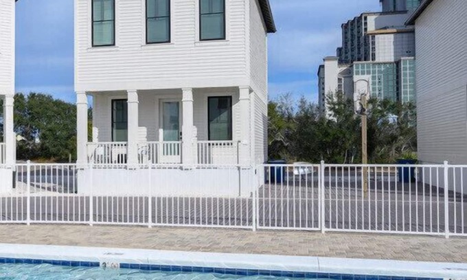Orange Beach Cabaña | NEW!! OB Cottage @ Tannin Private Beach Access!