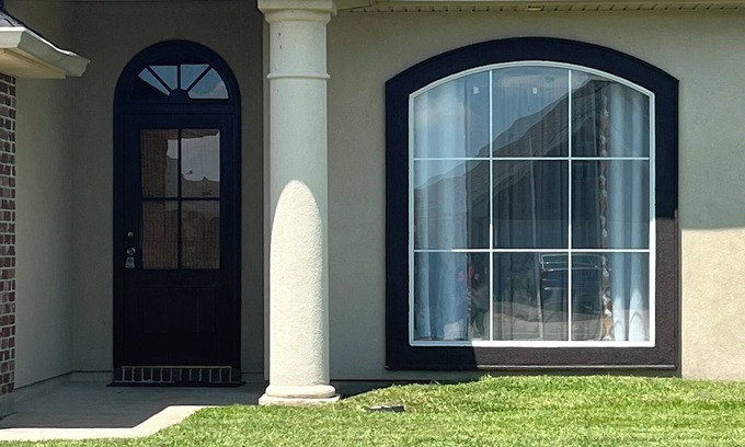 LaPlace Casa | New Orleans adjacent (20 min). 15 min to airport.