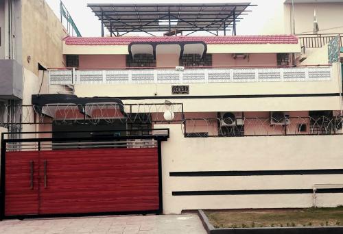 G-9 Sector Casa | New Palace Guest House