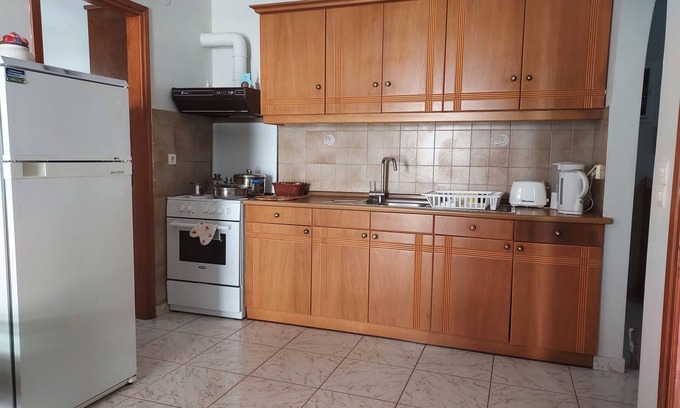 Paralio Astros Casa | New Panorama Apartments