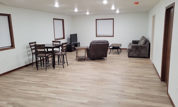 LaPorte Apartamento | New, peaceful, and centrally located