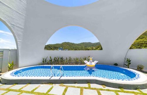 Tho Quang Beach Villa | New Pool villa 6Bedrooms Free Pickup BBQ