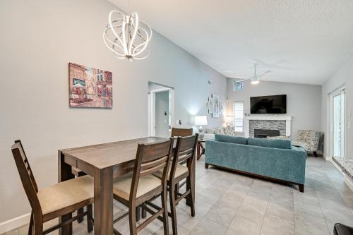 Orchid Lake Village Casa | New Port Richey Rental Home with Heated Pool!