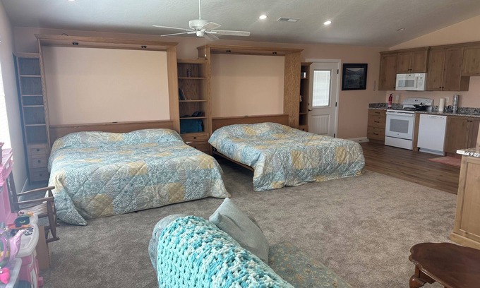 Hurricane Apartamento | New Private Guesthouse!