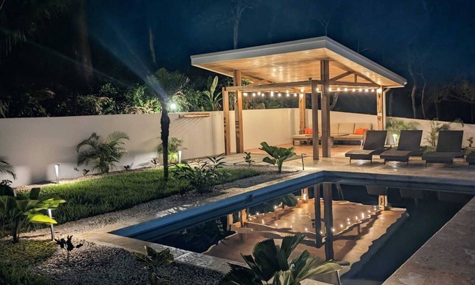 Nosara Casa | New Private Jungle Retreat. Minutes from everything Nosara has to offer!