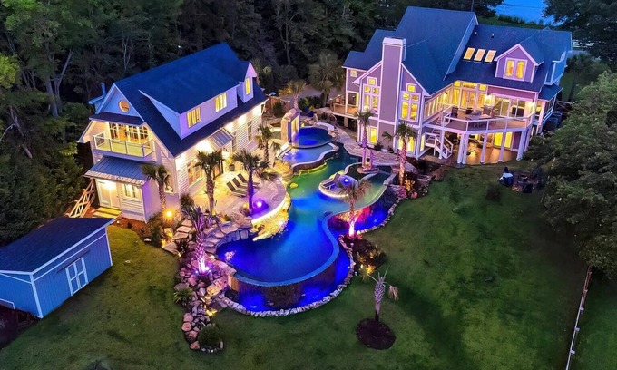 Chapin Casa | New Property! - Polaris Pointe on the Cove