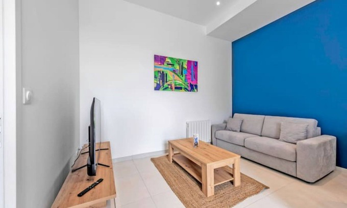 Saint-Pol-de-Leon Apartamento | New, quiet, comfortable 3-star Meublé de Tourisme apartment.