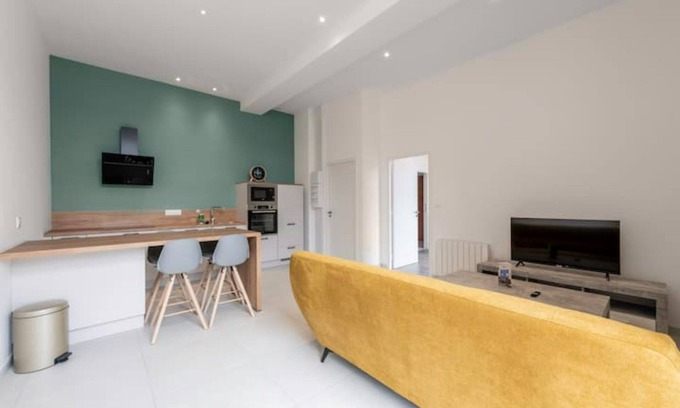 Saint-Pol-de-Leon Apartamento | New, quiet, comfortable 3-star Meublé de Tourisme apartment.