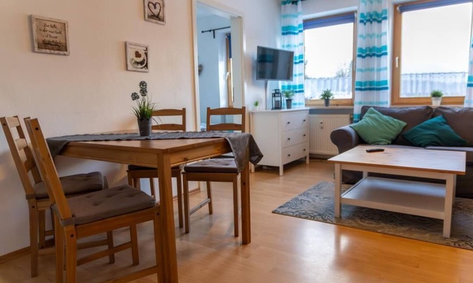 Meierhofer Seite Apartamento | NEW! Reiterhof Finkenmühle apartment Balou