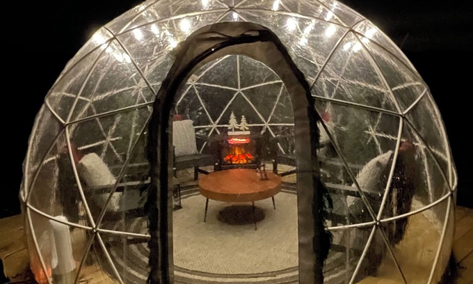 Oak Harbor Cabaña | New: Romantic Winter Getaway w/Igloo