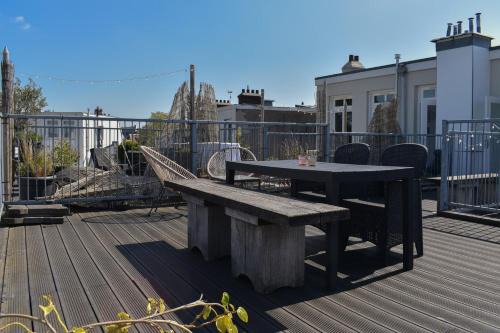 Jordaan Casa | NEW Roof terrace apartment in Jordaan Area