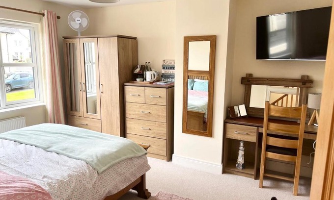 Ballycastle Casa | New Room @ Sean and Janes