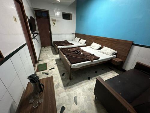 Old Delhi Hotel | New Royal Hotel