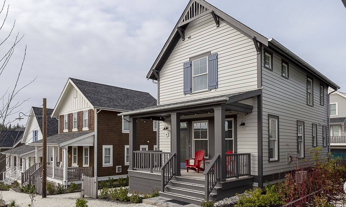 Seabrook Casa | *New* Seabrook's Tide & Seak: Close to Outdoor Pool!