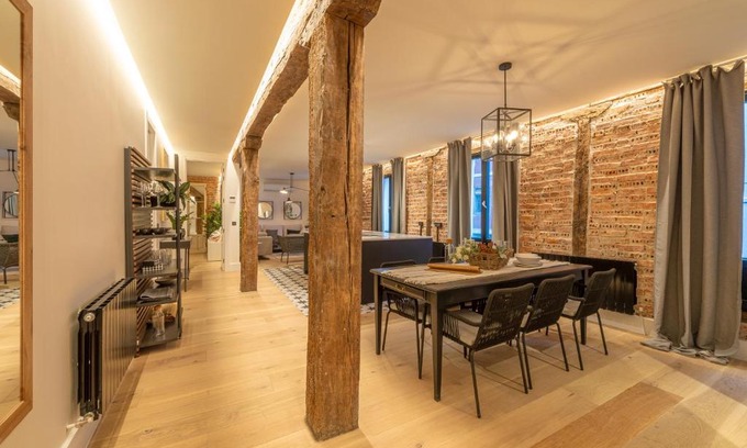 Bilbao la Vieja Apartamento | New Soho AC by Staynnapartments