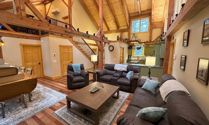 Mount Desert Casa | New Spacious Acadia Timberframe, Close to Swimming, Central to Hiking and Dining