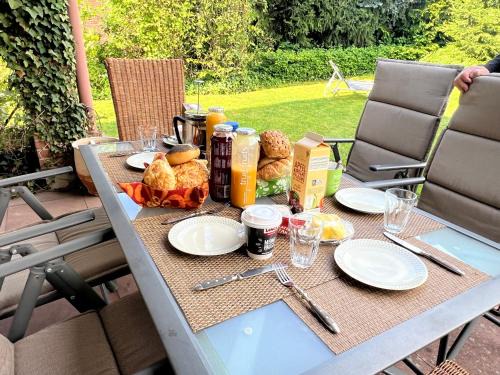 Warburg Casa | NEW Spacious House with large garden