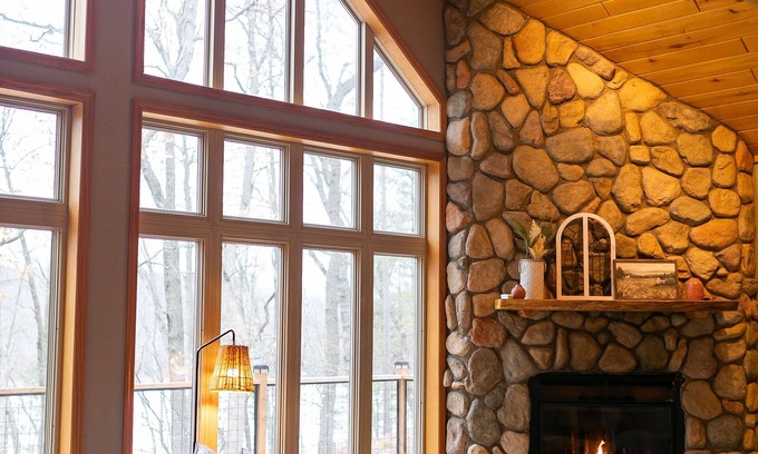 Spooner Casa | NEW Spacious Lake Chalet+Hot Tub