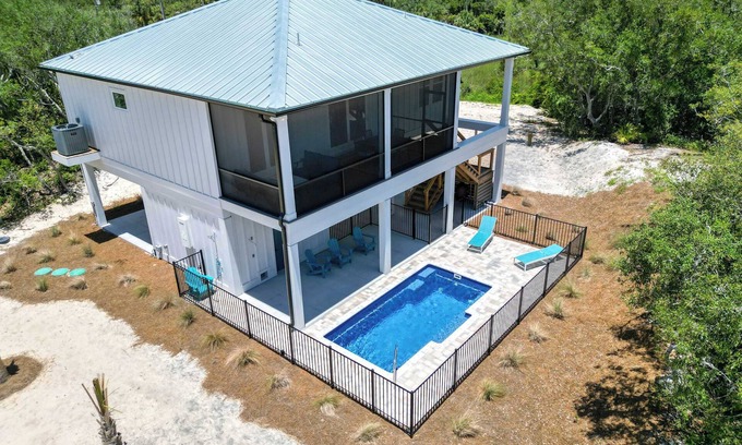St. George Island Casa | NEW – St. George Island Home w/ Private Pool
