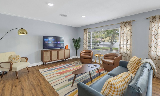 St. Petersburg - Clearwater Apartamento | New! St Pete Uptown Funk Near Downtown