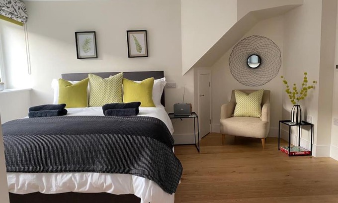 Salisbury Apartamento | New studio apartment - minutes walk to Cathedral