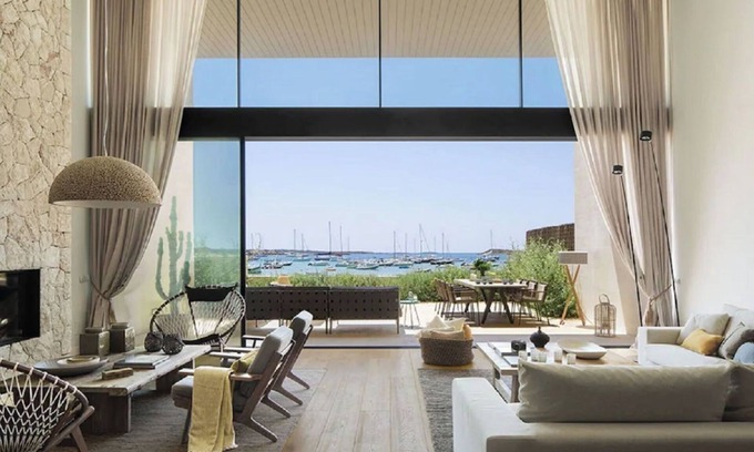 Colonia Sant Jordi Casa | NEW STYLISH HOUSE LOCATED ON THE BEACH