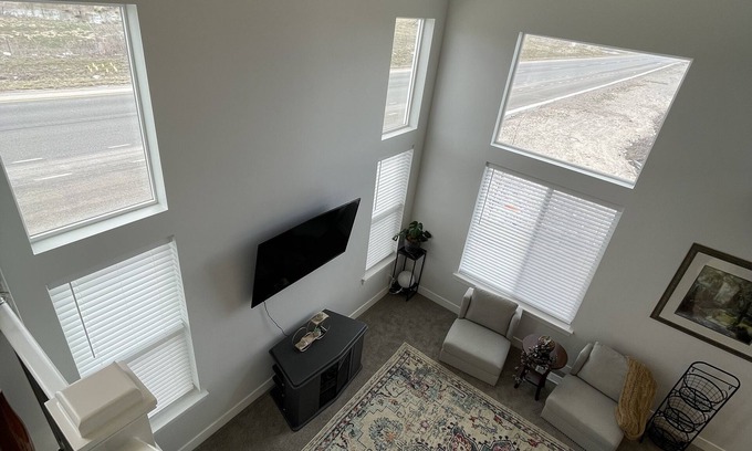 Lehi Casa | NEW Stylish Entire House with Mountain View in the heart of Lehi Utah